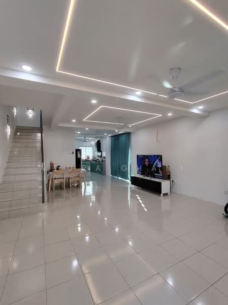 Rumah Teres 2 Tingkat untuk Dijual di Tasek Gelugor (Penang) - Azura Ghani - Living Room - PropertyGuru.com.my