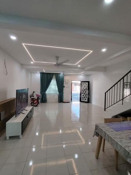 Rumah Teres 2 Tingkat untuk Dijual di Tasek Gelugor (Penang) - Azura Ghani - Living Room - PropertyGuru.com.my