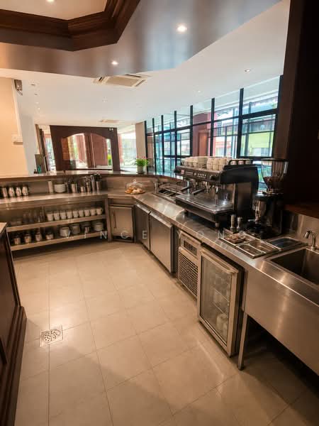 Retail Space for Rent in Kawasan 18 (Klang) - Vince Yong - Interior - PropertyGuru.com.my
