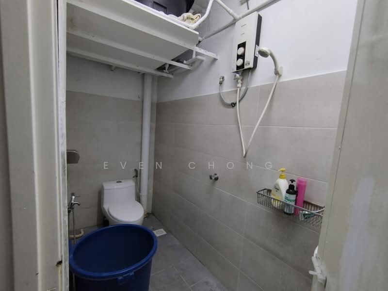 Shop for Sale in Cheras (Selangor) - Even Chong - Bathroom - PropertyGuru.com.my
