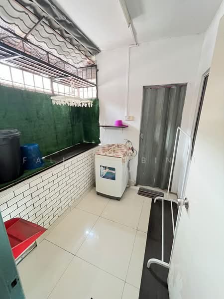 Apartment for Sale at Anggerik Apartment - Faliyana binti Muda - PropertyGuru.com.my