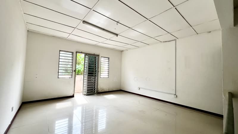 Semi-Detached House for Rent in Bandar Putra Permai (Seri Kembangan) - Sasha Goh - Interior - PropertyGuru.com.my