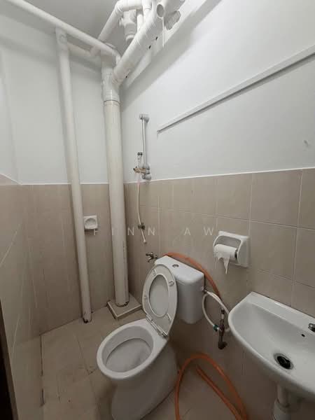 Apartment for Sale at Lake View Suites - Finn Aw - PropertyGuru.com.my