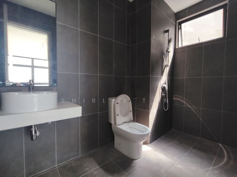 Kediaman Servis untuk Disewa di Astoria Ampang - Shirley Tan - Bathroom - PropertyGuru.com.my