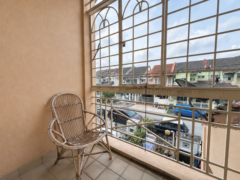 Rumah Teres 2-Tingkat untuk Dijual di USJ (Subang Jaya) - Visaghan Naidu - Balcony - PropertyGuru.com.my