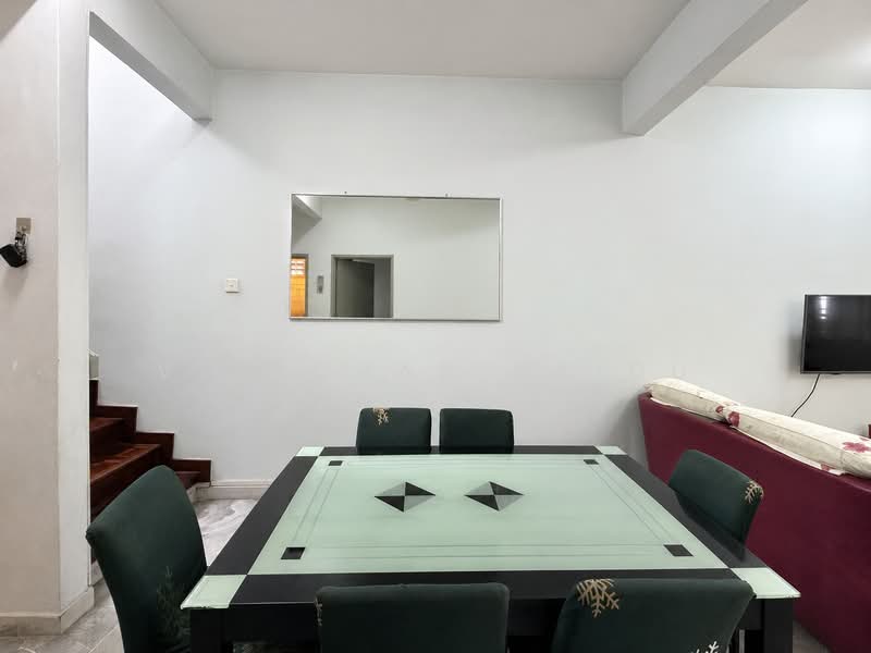 Rumah Teres 2-Tingkat untuk Dijual di USJ (Subang Jaya) - Visaghan Naidu - Dining Room - PropertyGuru.com.my