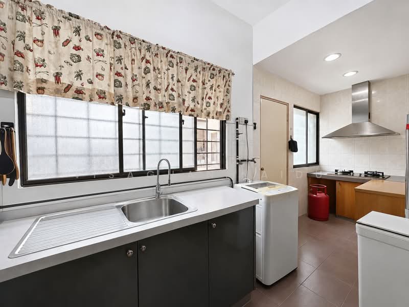 Rumah Teres 2-Tingkat untuk Dijual di USJ (Subang Jaya) - Visaghan Naidu - Kitchen - PropertyGuru.com.my