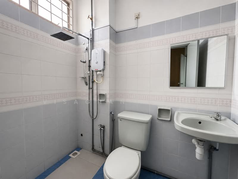 Rumah Teres 2-Tingkat untuk Dijual di USJ (Subang Jaya) - Visaghan Naidu - Bathroom - PropertyGuru.com.my