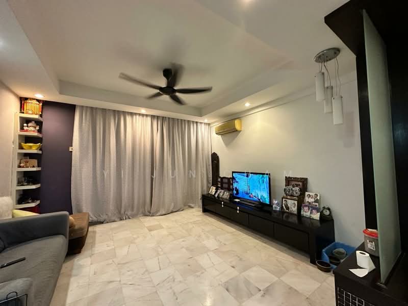 Pangsapuri untuk Dijual di Seri Puri - Yi Jun Cham - Living Room - PropertyGuru.com.my