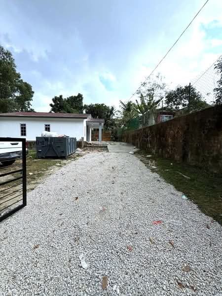 Bungalow House untuk Dijual di Taman Kempas Baru (Tampoi) - Karl Lim - Exterior - PropertyGuru.com.my