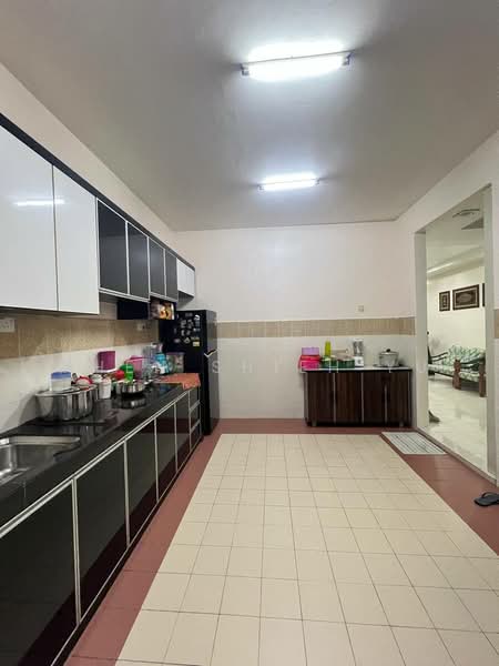 Rumah Teres untuk Dijual di Taman Nusa Damai (Pasir Gudang) - Chen Shieh Yu - Kitchen - PropertyGuru.com.my
