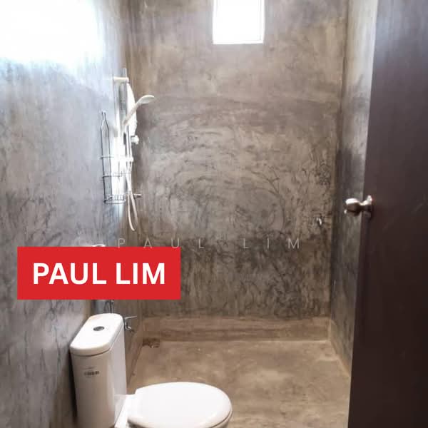 Shop for Sale in George Town (Penang) - Paul Lim - Bathroom - PropertyGuru.com.my