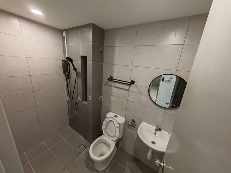 Kondominium untuk Disewa di MiNest Residence - Aaron Ong - Bathroom - PropertyGuru.com.my