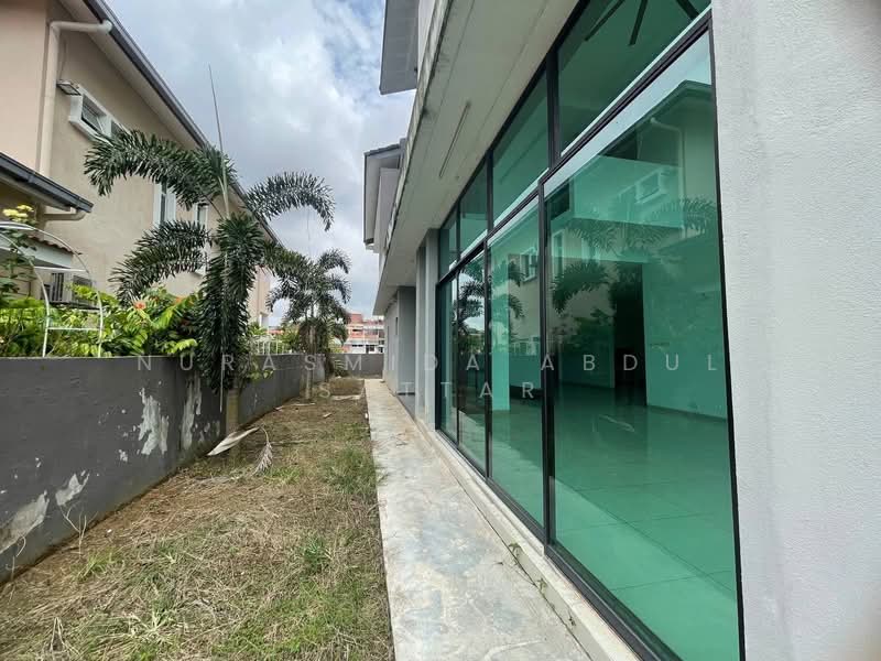 Bungalow for Sale in Taman Universiti (Bangi) - Nurasmida Abdul Sattar - PropertyGuru.com.my