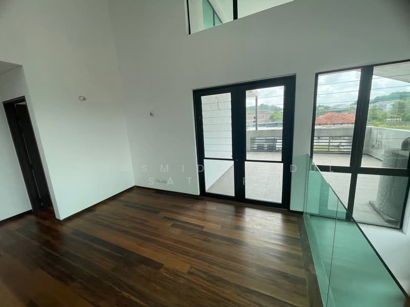 Bungalow for Sale in Taman Universiti (Bangi) - Nurasmida Abdul Sattar - PropertyGuru.com.my
