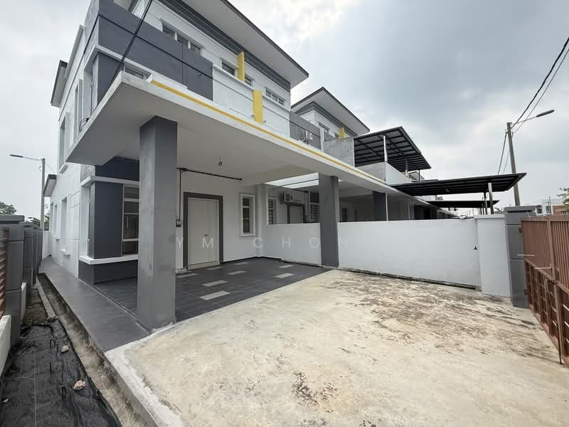 Rumah Teres 2.5 Tingkat untuk Dijual di Taman Merak Mas (Bukit Katil) - YM Chong - PropertyGuru.com.my