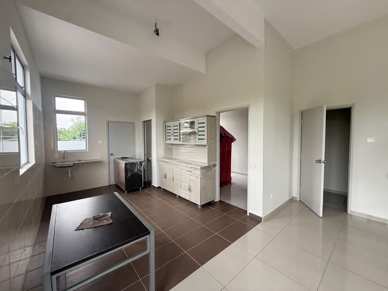 Rumah Teres 2.5 Tingkat untuk Dijual di Taman Merak Mas (Bukit Katil) - YM Chong - PropertyGuru.com.my