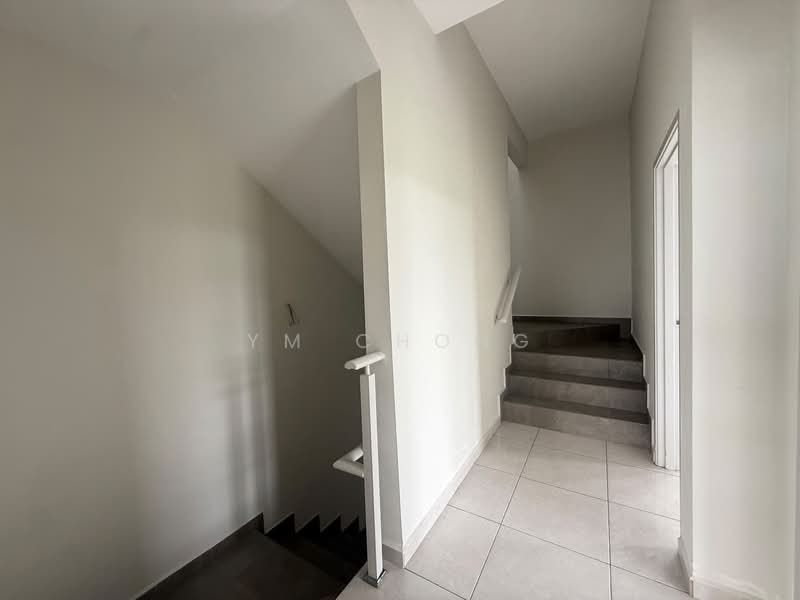 Rumah Teres 2.5 Tingkat untuk Dijual di Taman Merak Mas (Bukit Katil) - YM Chong - PropertyGuru.com.my