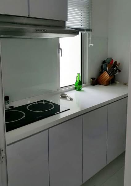 Condominium for Sale at Gurney Paragon - Allen Yeoh - Kitchen - PropertyGuru.com.my