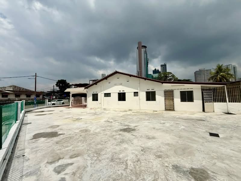 Rumah Berkembar untuk Disewa di Taman Abad (Johor Bahru) - Jovel Lim - Exterior - PropertyGuru.com.my