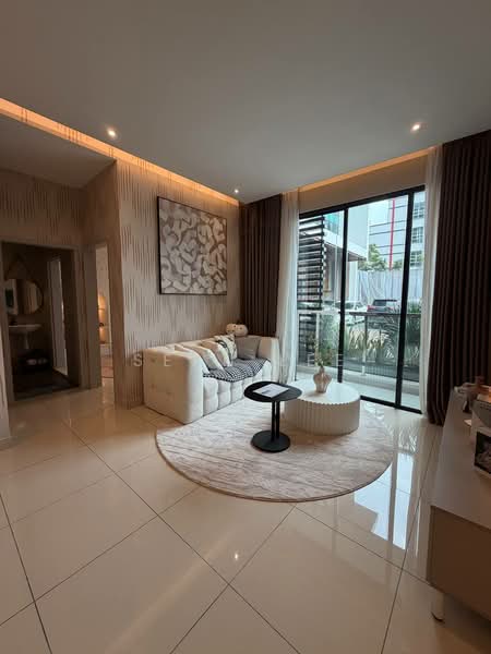 Apartment for Sale at R&F Princess Cove Phase 3-New Casa Suites - Sean Lee - Living Room - PropertyGuru.com.my