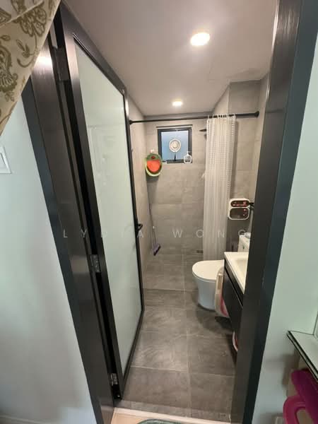 Kondominium untuk Disewa di Armani Residence - Lydia Wong - Bathroom - PropertyGuru.com.my