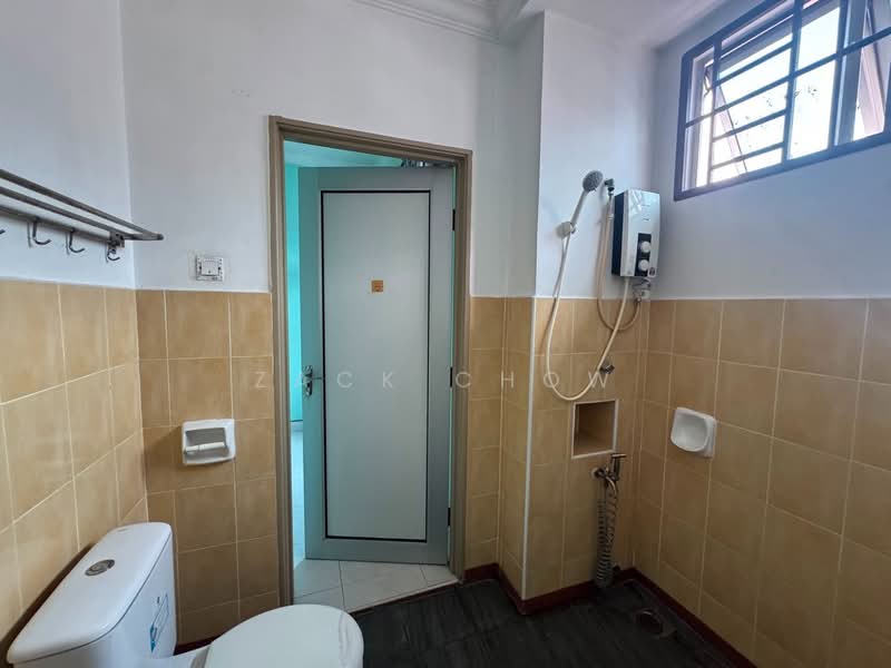 2-storey Terraced House for Sale in Taman Seri Orkid (Skudai) - Zack Chow - Bathroom - PropertyGuru.com.my