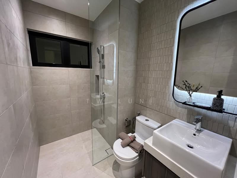 Service Residence for Sale at RedEarth @ Genting Xintiandi - Tw Lun - Bathroom - PropertyGuru.com.my