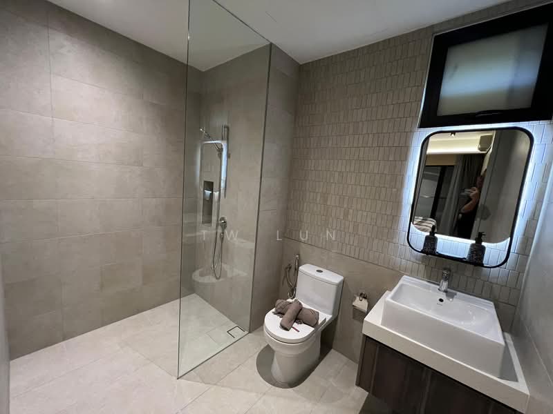 Service Residence for Sale at RedEarth @ Genting Xintiandi - Tw Lun - Bathroom - PropertyGuru.com.my