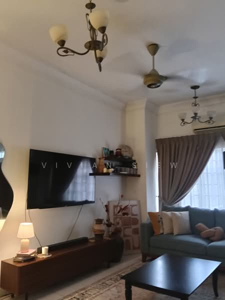 2-storey Terraced House for Rent in Mutiara Damansara (Selangor) - Vivian Siew - Living Room - PropertyGuru.com.my
