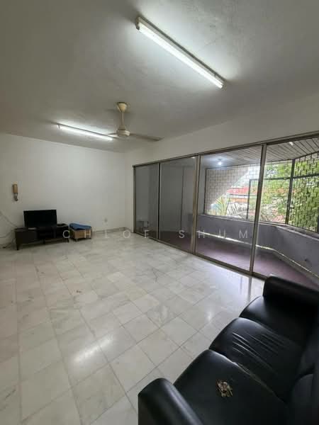 Kondominium untuk Disewa di Indera Putra Courts - Chloe Shum - Living Room - PropertyGuru.com.my