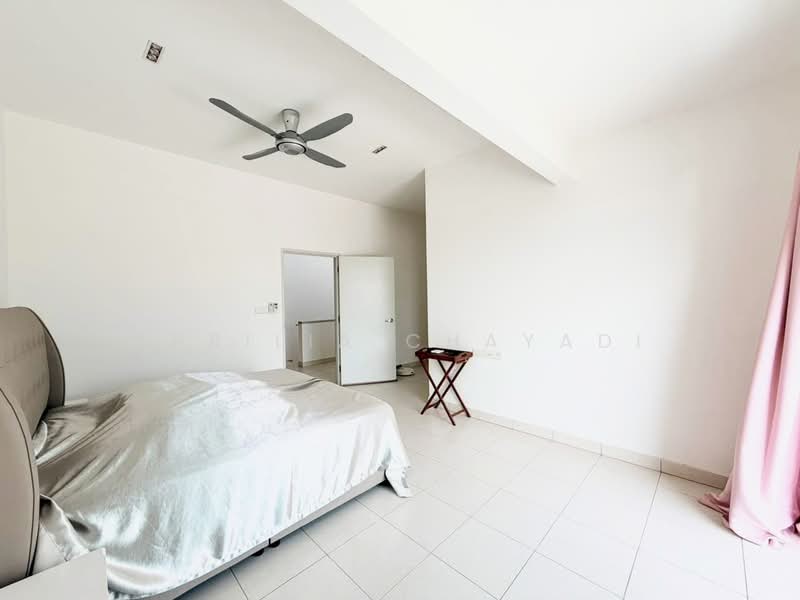 Rumah Teres 2-Tingkat untuk Dijual di Iskandar Puteri (Nusajaya) (Johor) - APRILIA CHAYADI - Bedroom - PropertyGuru.com.my