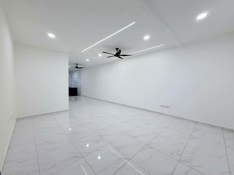 2-storey Terraced House for Sale in Nusantara Prima (Gelang Patah) - Calley Chin - Interior - PropertyGuru.com.my