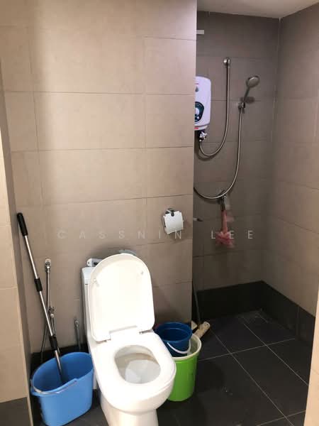 Sofo for Sale in Damansara Jaya (Petaling Jaya) - Cassnin Lee - Bathroom - PropertyGuru.com.my