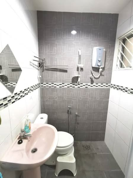 Rumah Teres 2 Tingkat untuk Dijual di Wangsa Maju (Kuala Lumpur) - Aaron Ong - Bathroom - PropertyGuru.com.my