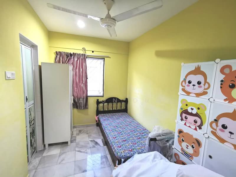 Rumah Teres 2 Tingkat untuk Dijual di Wangsa Maju (Kuala Lumpur) - Aaron Ong - Bedroom - PropertyGuru.com.my