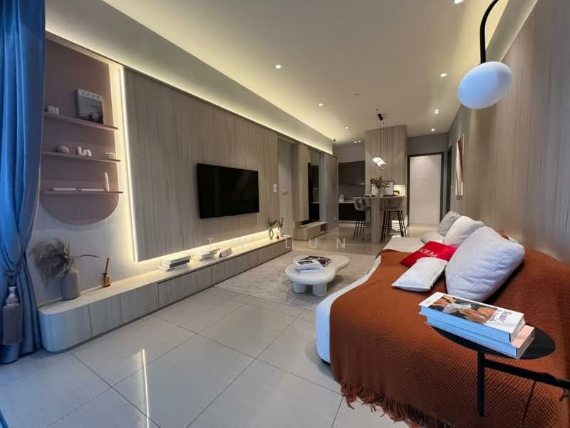 Kondominium untuk Dijual di Radium Arena (Urban Residences) Old Klang Road - Tw Lun - Living Room - PropertyGuru.com.my