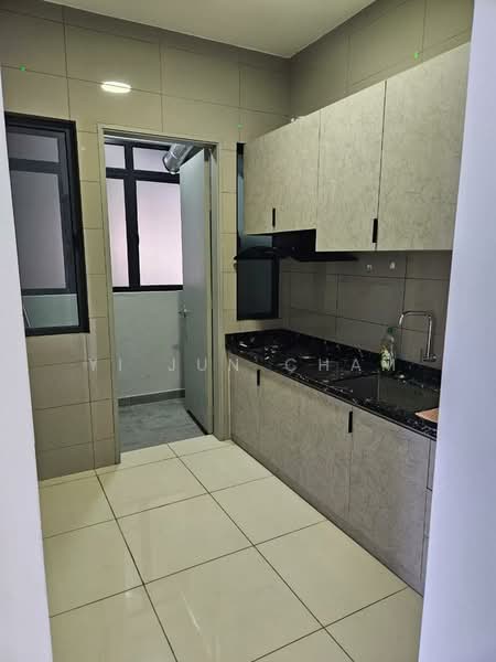 Condominium for Rent at Legend Heights - Yi Jun Cham - Kitchen - PropertyGuru.com.my