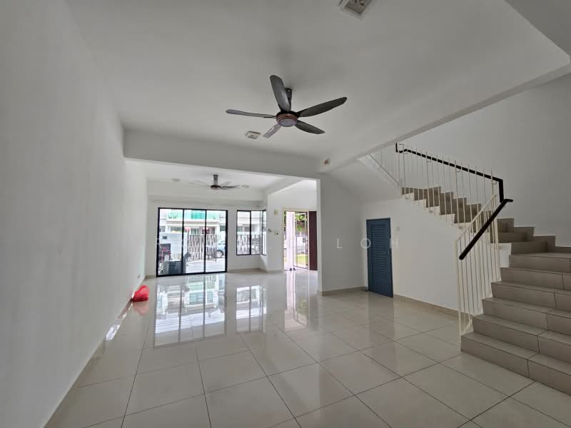 3-storey Terraced House for Sale in Tropicana Cheras (Cheras) - Ronald Loh - Living Room - PropertyGuru.com.my