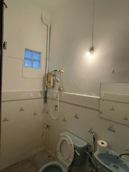 Rumah Teres 2-Tingkat untuk Disewa di Cheras (Kuala Lumpur) - Cassey Yong - Bathroom - PropertyGuru.com.my