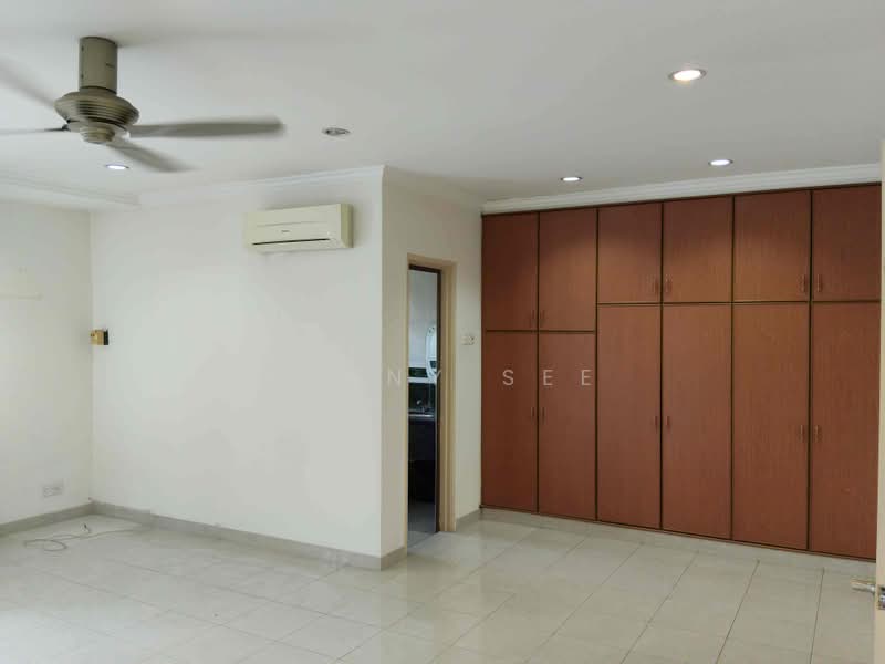 Rumah Teres 2 Tingkat untuk Dijual di Bandar Sri Damansara (Selangor) - Kenny See - Living Room - PropertyGuru.com.my
