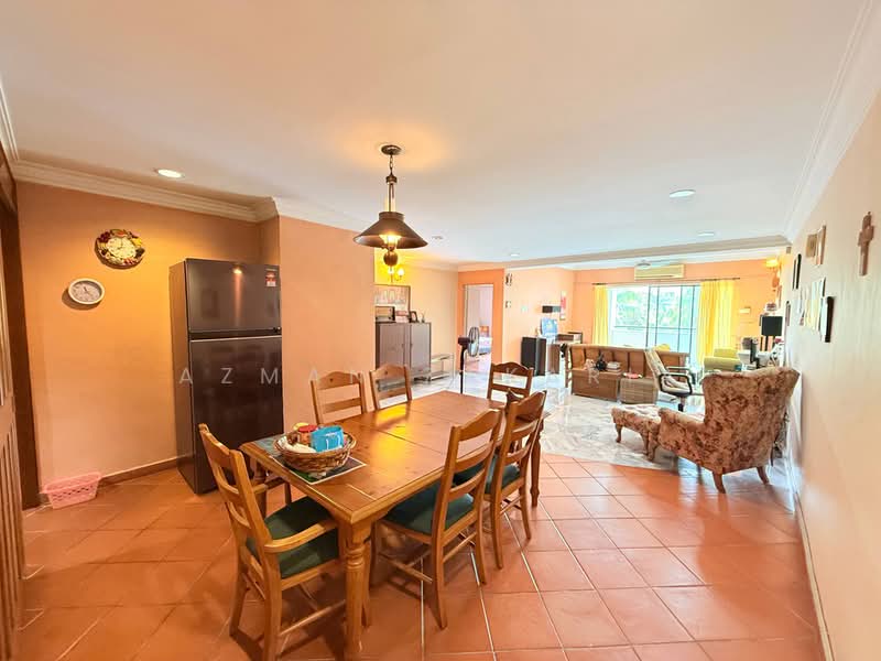 Kondominium untuk Dijual di Sri Alam Condominium - AZMAN ZAKARIA - Dining Room - PropertyGuru.com.my