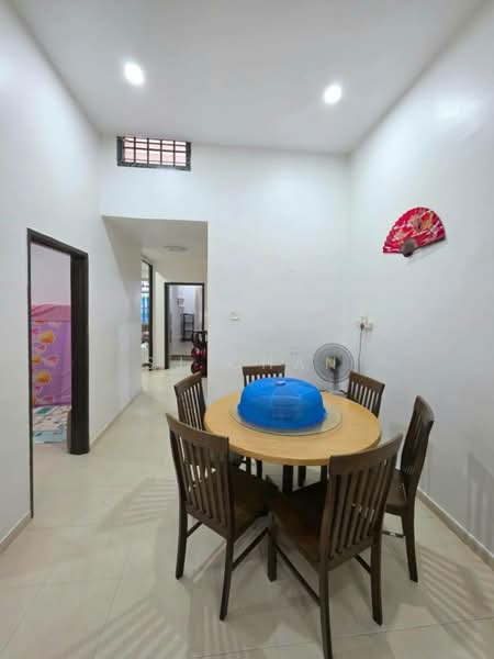 Rumah Teres 1-Tingkat untuk Disewa di Taman Setia Indah (Tebrau) - SJ CHAN - Dining Room - PropertyGuru.com.my
