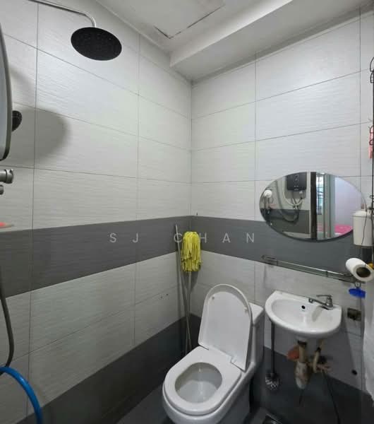 Rumah Teres 1-Tingkat untuk Disewa di Taman Setia Indah (Tebrau) - SJ CHAN - Bathroom - PropertyGuru.com.my
