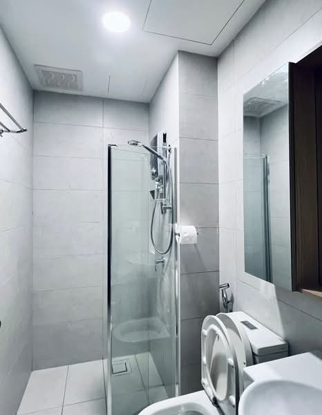 Servis Apartment untuk Disewa di Sinaran @ Utropolis - C.H. Lee - Bathroom - PropertyGuru.com.my