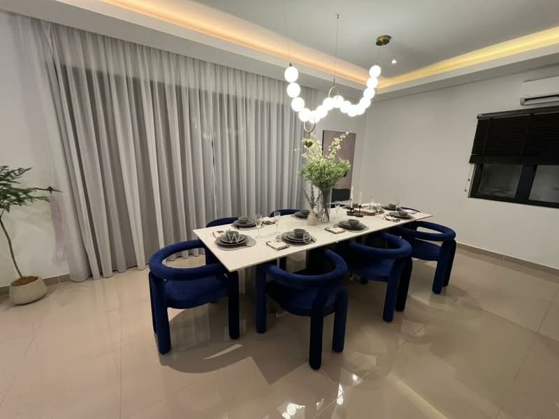 Apartment for Sale at Radium Adesa - Tw Lun - Dining Room - PropertyGuru.com.my