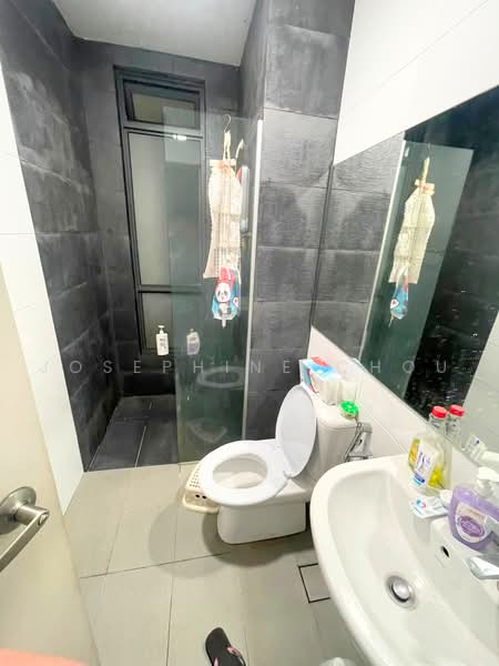 Service Residence for Rent at Utropolis Suites 2 - Josephine Chou - Bathroom - PropertyGuru.com.my