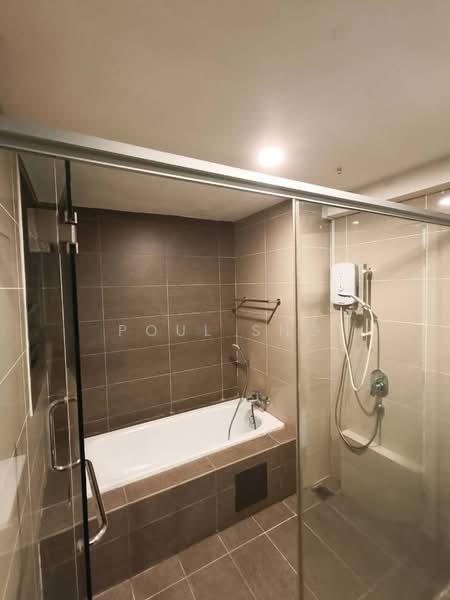 Condominium for Rent at Iskandar Residences - Poul Sng - Bathroom - PropertyGuru.com.my