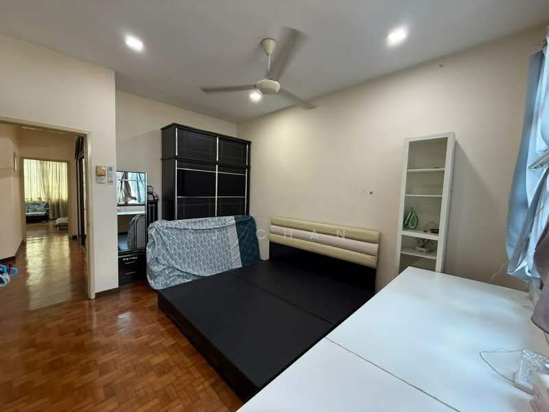 2-storey Terraced House for Rent in Taman Impian Emas (Skudai) - SJ CHAN - Bedroom - PropertyGuru.com.my