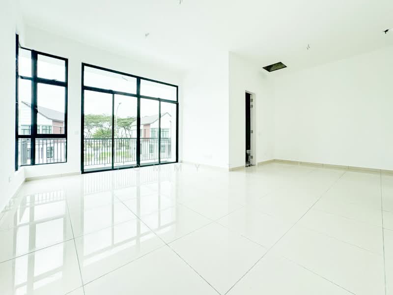 Semi-Detached House for Sale in Setia Eco Gardens (Gelang Patah) - Tommy Tai - Living Room - PropertyGuru.com.my